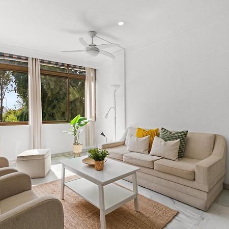 Comfy Apartment 100M From Pedregalejo Beach By Costarentals - Mal02 Malaga Bagian luar foto